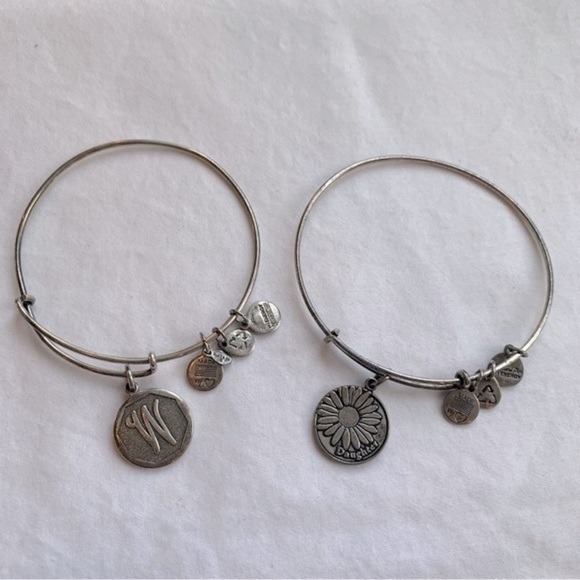 Lot of 7 Alex and Ani Bundle Various Silver and Gold Bracelets with Charms - Picture 4 of 15